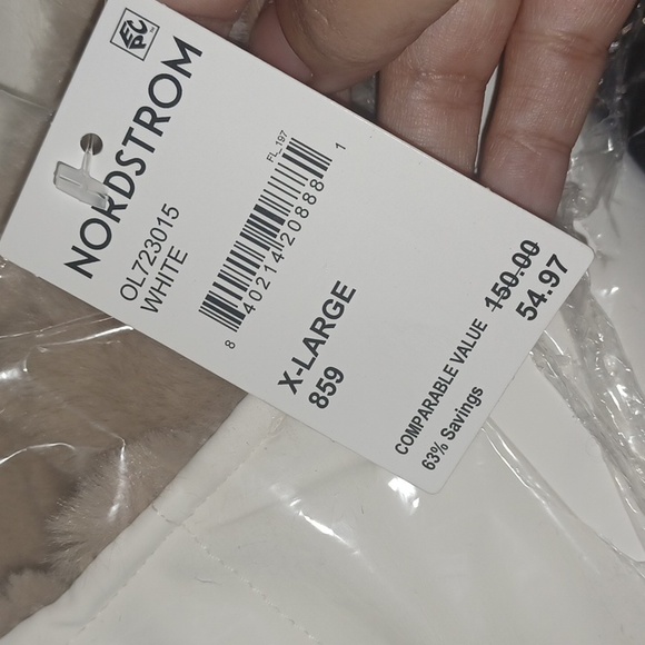 Nwt Nordstrom reversible vest women's large - Picture 2 of 2